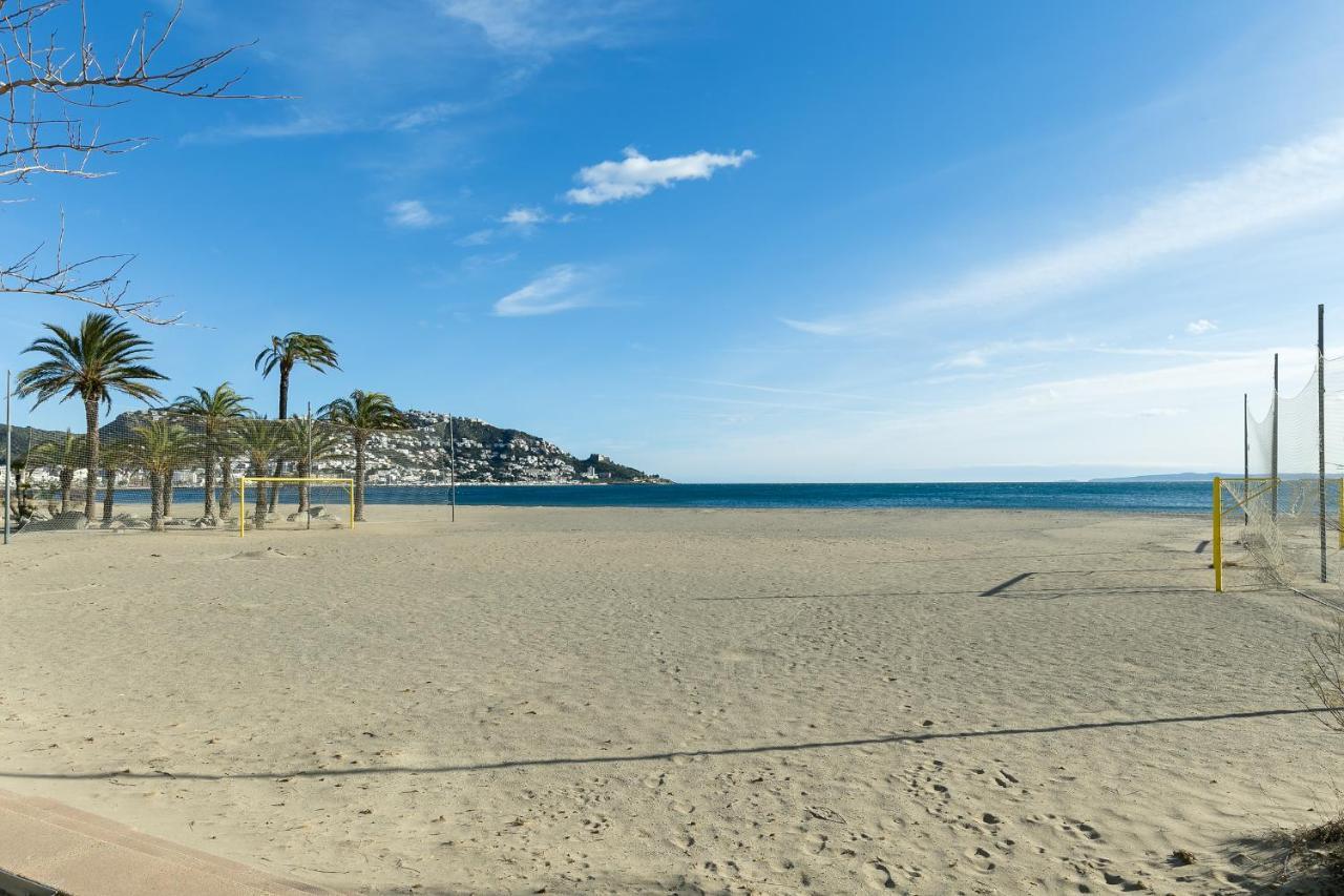The Beach Milenium Росес Екстер'єр фото